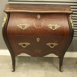 827 1296 CHEST OF DRAWERS